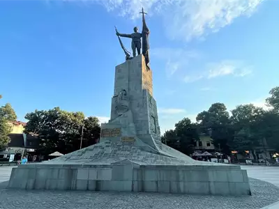 Serbian Fighters Monument