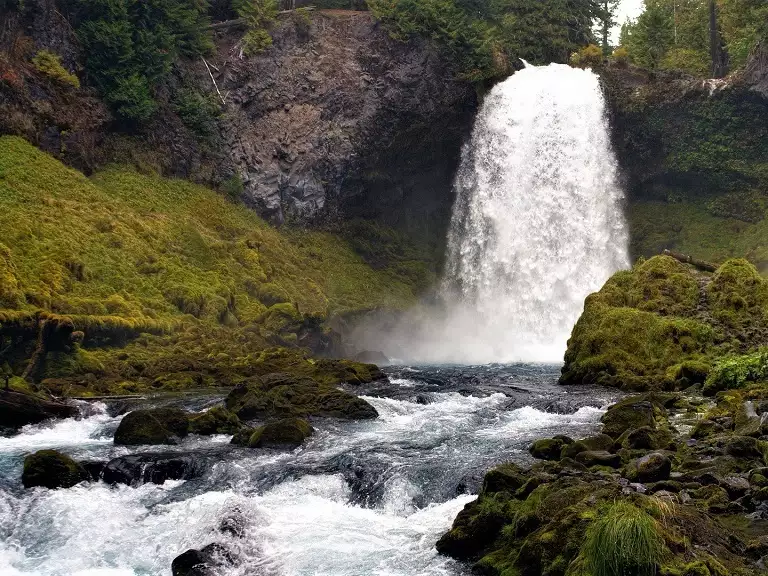 slika kategorije Waterfalls