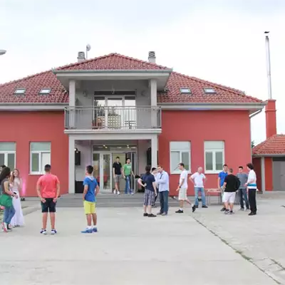 Edukativni centar Korak napred
