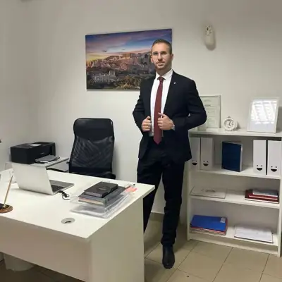 Advokat Robert Radojević