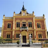 Vladičanski dvor