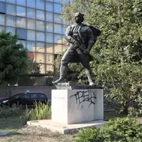 Vasa Čarapić Monument