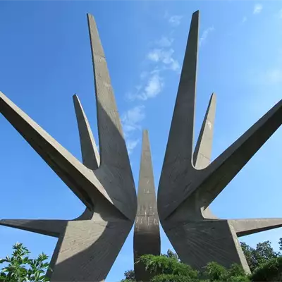 Spomenik Palim borcima slika 1