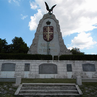Spomen kosturnica u Tekerišu slika 1