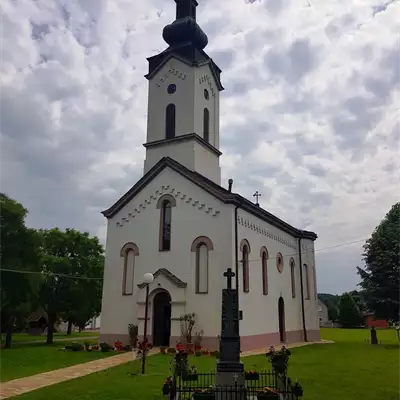 Crkva Svetog cara Konstantina slika 1