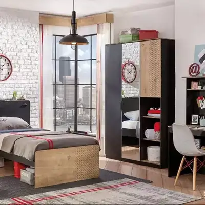 Ideje za uređenje dečije sobe – inspiracija i praktična rešenja sa drvenim i crno-crvenim detaljčićima