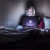 Online Performances During a State of Emergency!