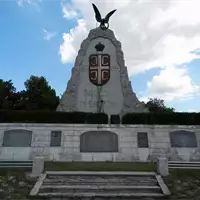 Memorial Ossuary in Tekeriš