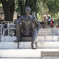 Spomenik Borislavu Pekiću