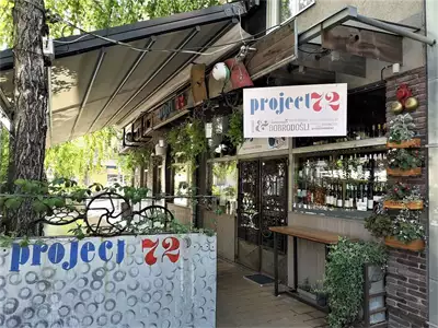 Restoran Project 72 Wine & Deli