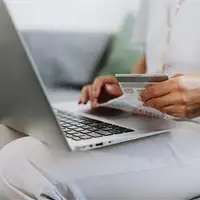 10 prednosti online kupovine za zaposlene mame