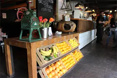 Supermarket Deli ceđeni sokovi od svežeg voća