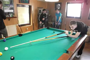 Bilijar kafe Pool
