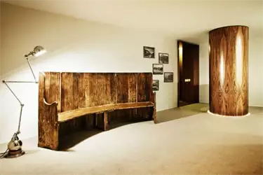 Square Nine Hotel hol