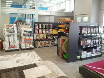 Galerija podova tepisi prateći program