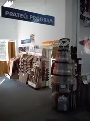 Galerija podova prateći program