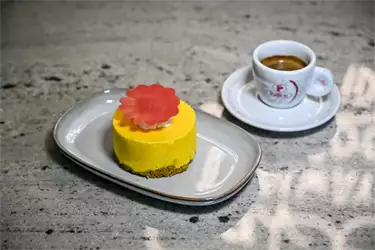Slatko srce Galerija Beograd na vodi