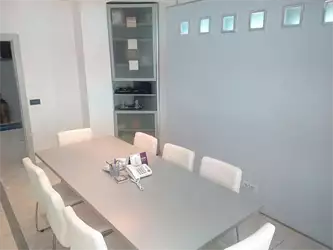 Beli grad nekretnine Novi Beograd