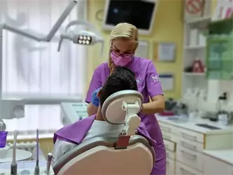 Stomatološke usluge Family Dentist B