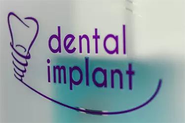 Dental Implant Beograd