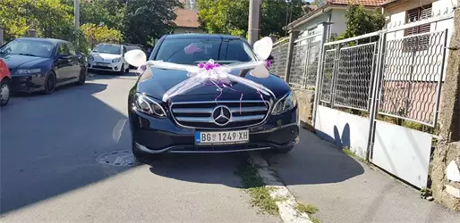 Belgrade Limo vožna na venčanjima limuzina