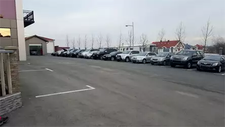 Auto centar Živković parking