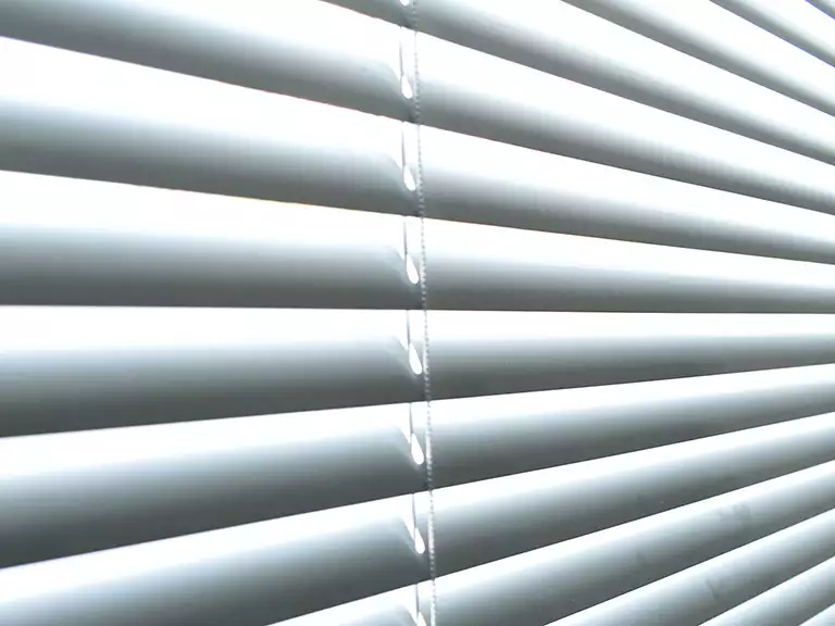 slika kategorije Roller Blinds & Shades