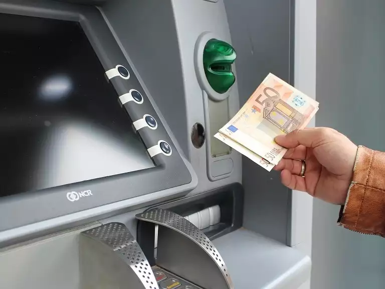 slika kategorije Money Transfer Services