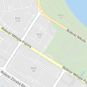 Poslovna žena - zastave i radna odeća