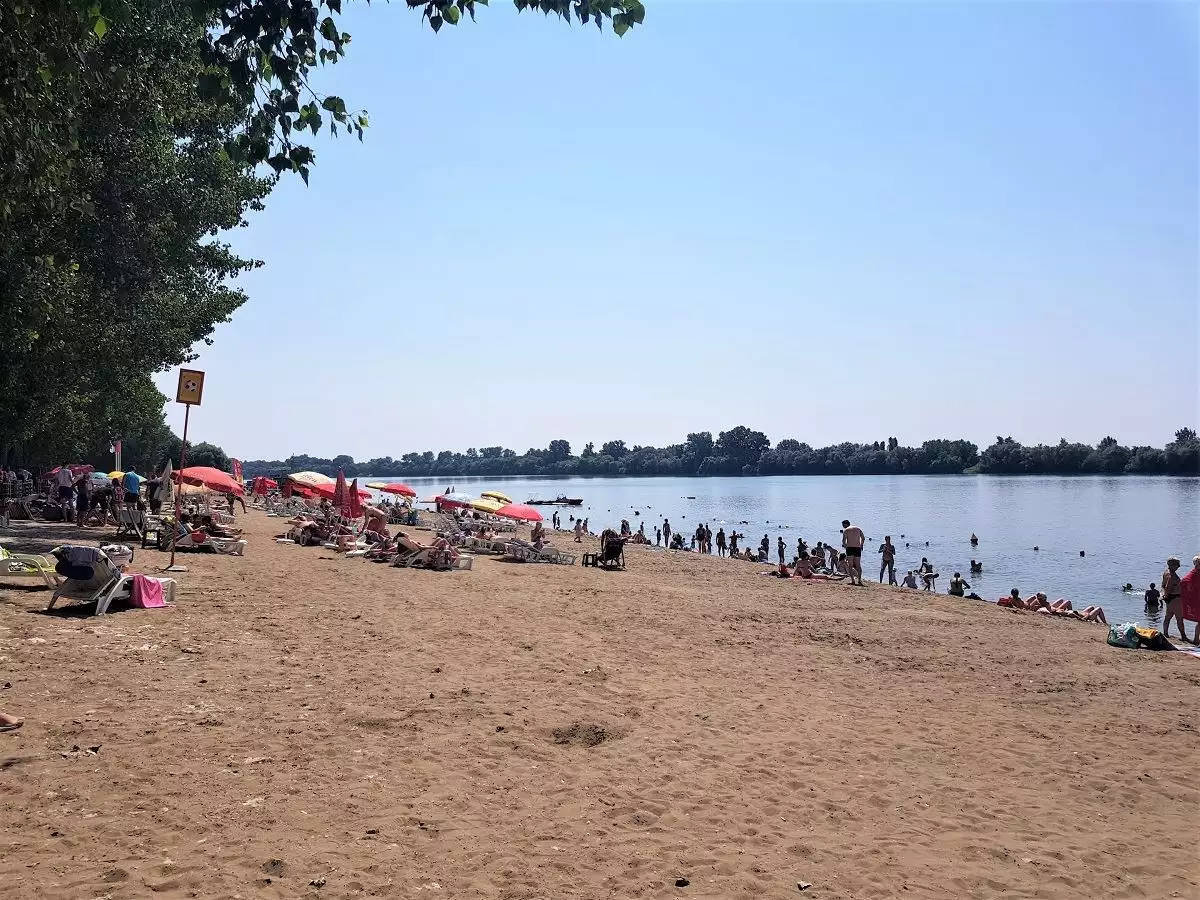 GRADSKA PLAŽA SREMSKA MITROVICA - Plaže i kupališta - Promenada bb ...