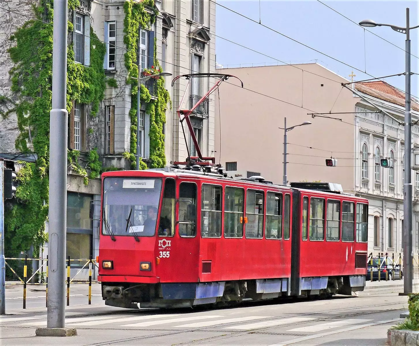 Trams across Ada - detailed routes of the new lines 11L and 13