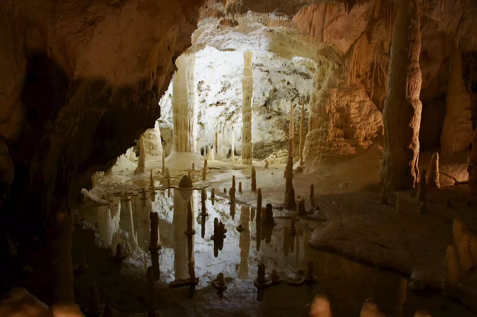 Turističke pećine | Prirodno nasleđe Srbije