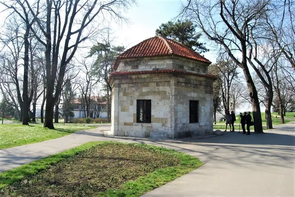 Ali Pasha's Tomb