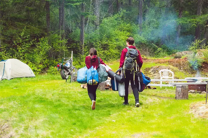 couple-4231597_1920