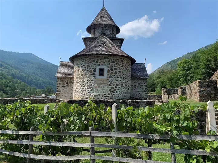 Manastir Uvac