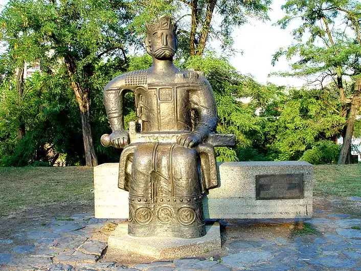 Spomenik_Knezu_Lazaru