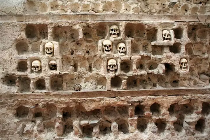 Ćele kula Narodni muzej Niš