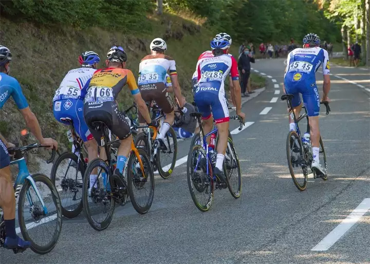 tour-de-france-5543992_1920
