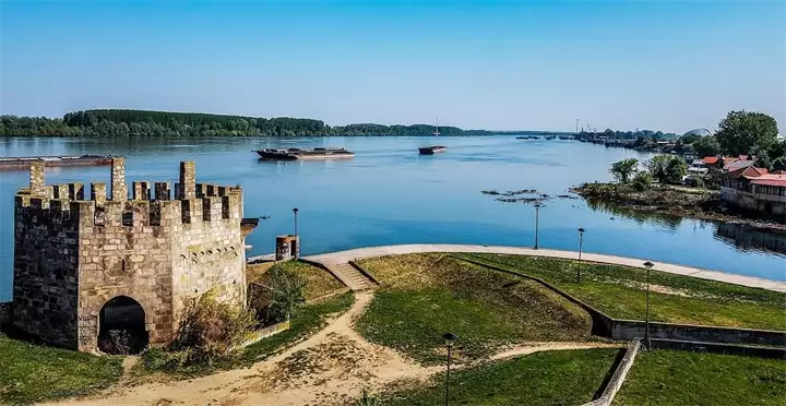 smederevo-5002518_1920