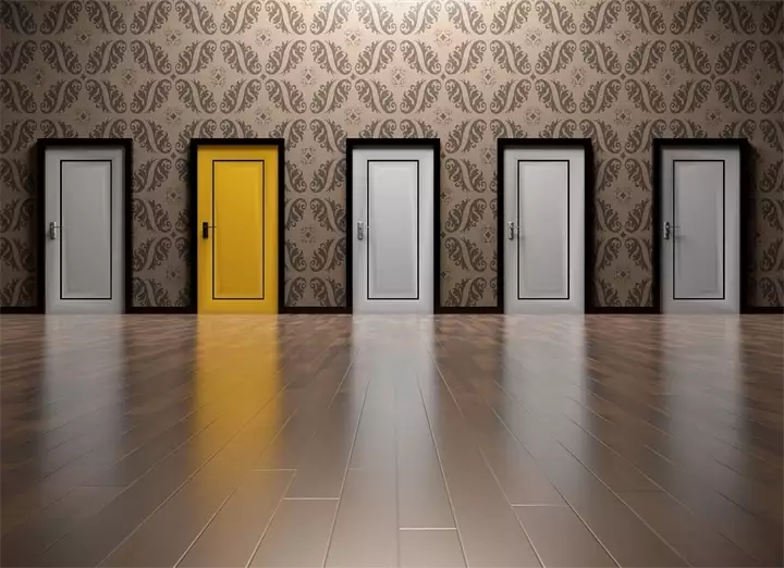 doors-1767563_1280
