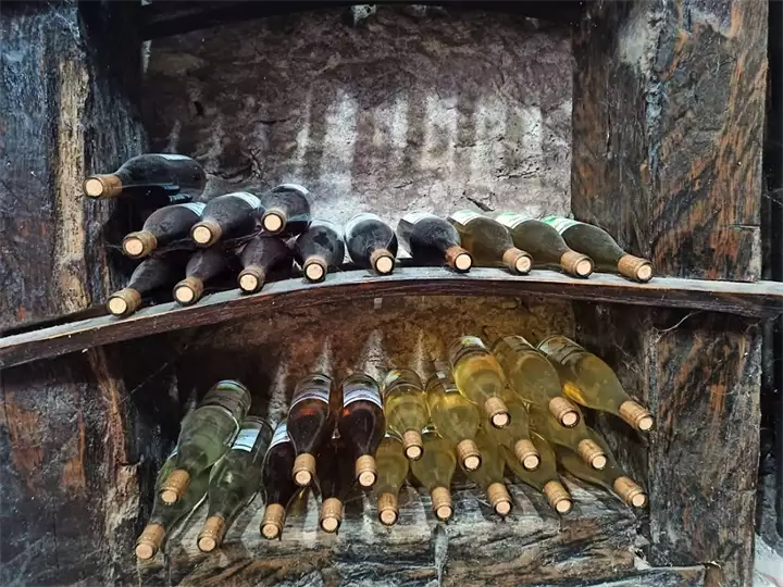 Vino u Rogljevačkim pimnicama