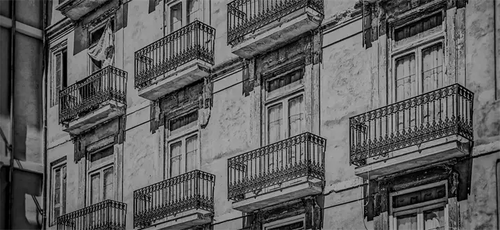 facade-3215366_1920