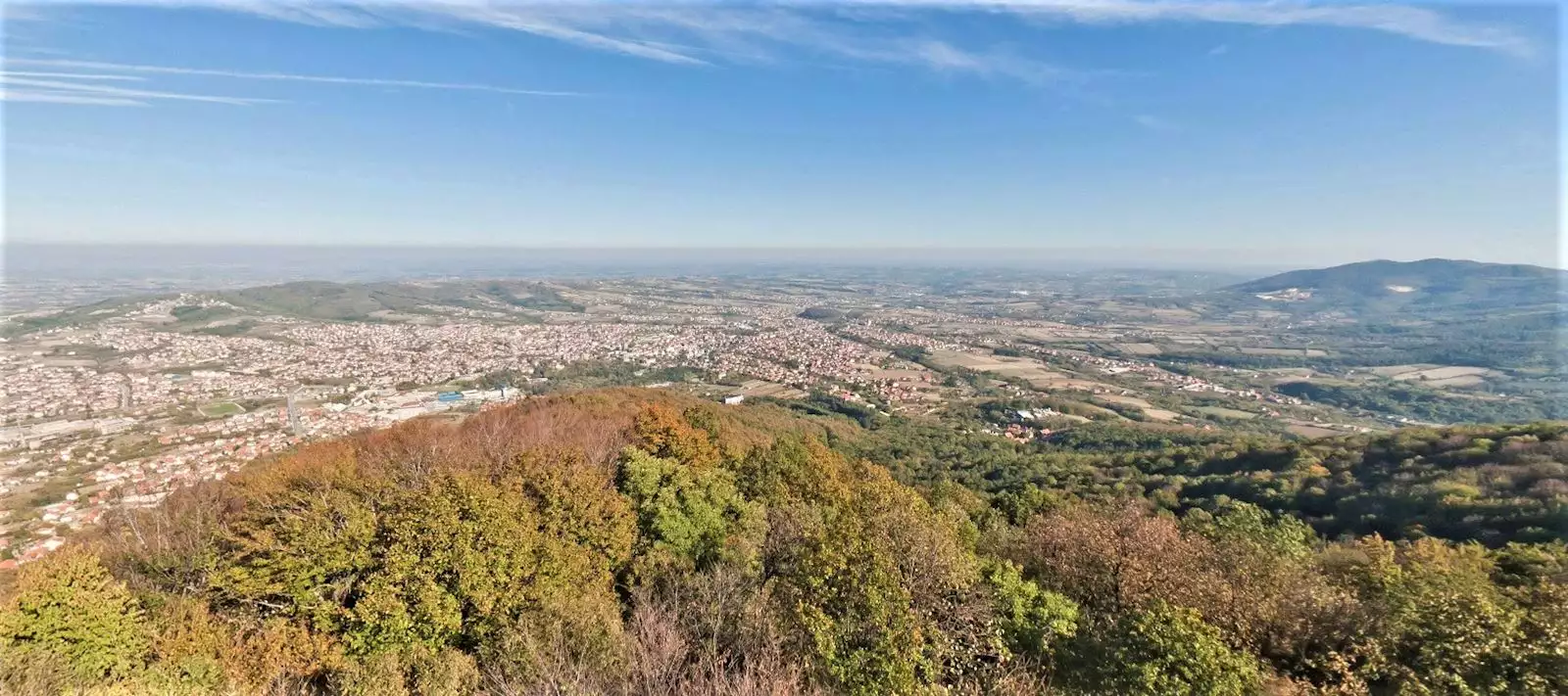 Pogled sa vrha Bukulje, osmatracnia i vidikovac na Bukulji